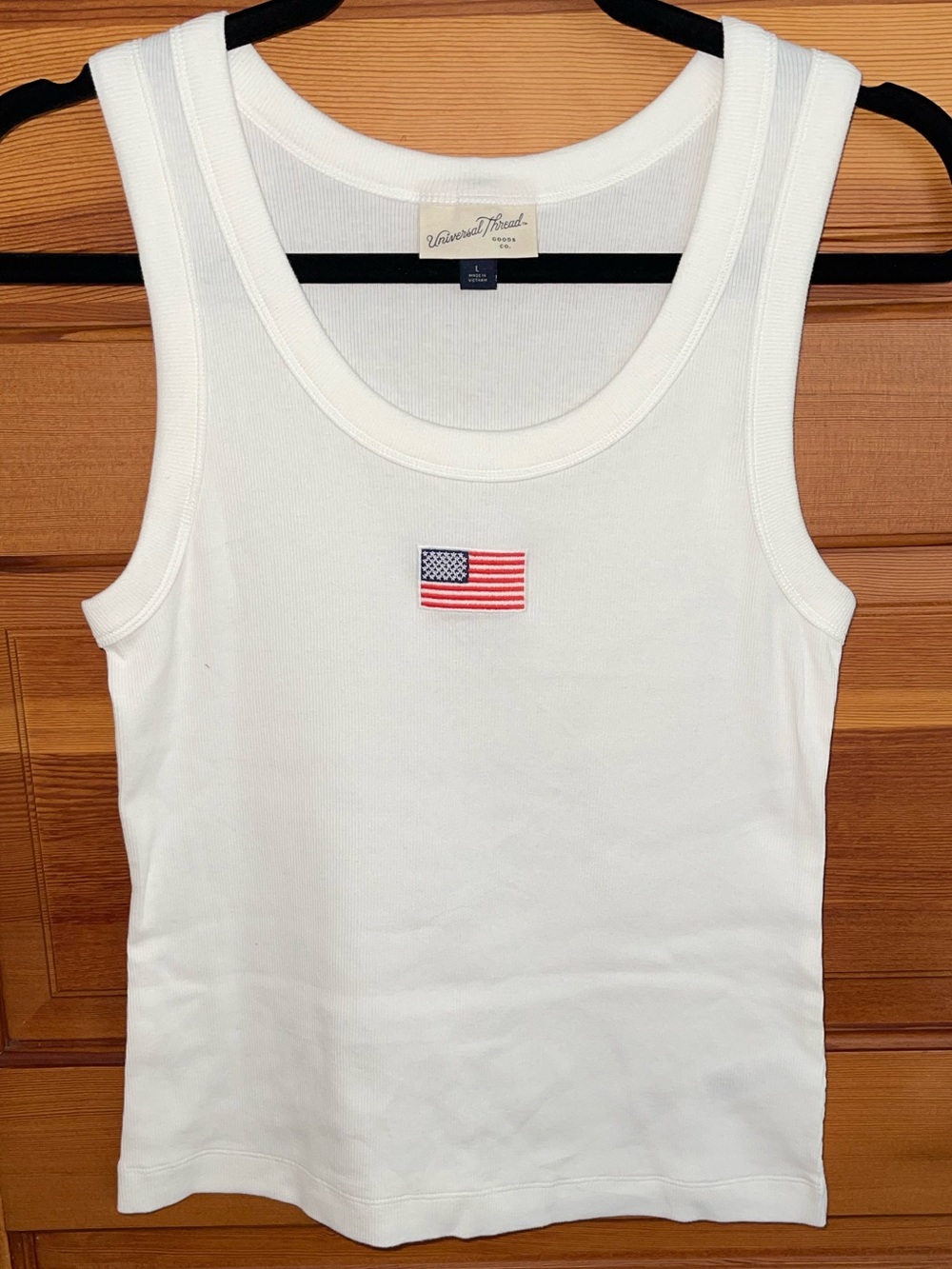 Universal Thread White Tank with Embroidered American Flag - NWOT - size L